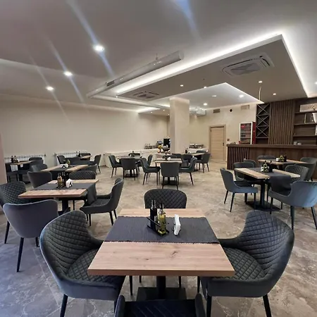 Hotell Via Serdika 4*