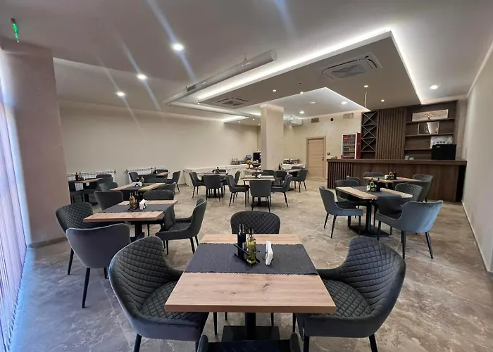 Hotel Via Serdika 4*