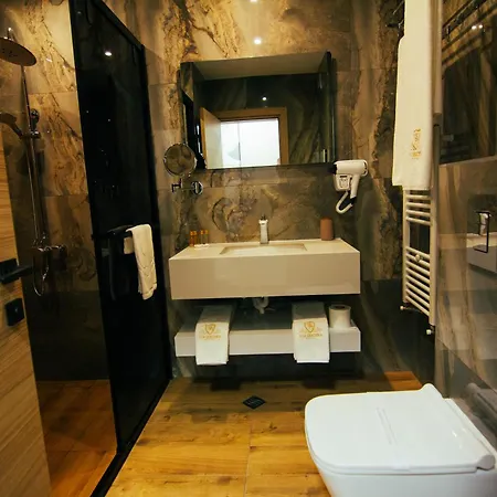 Via Serdika ホテル 4*