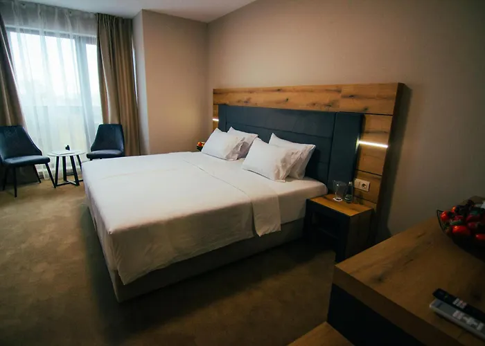 Отель Via Serdika 4*